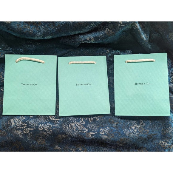 Tiffany & Co. Gift Bag Lot Of 3 - Picture 11 of 11